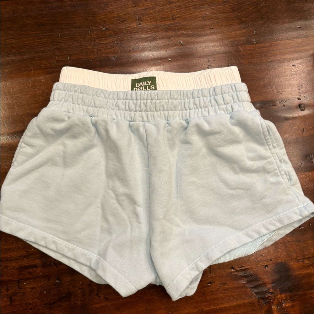 DAILLY DRILLS SHORTS